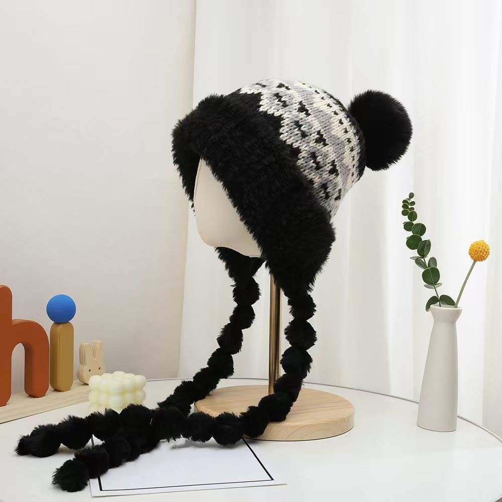 Fleece Lined Pompom Braids Hat - огляд і ціна Winter Trapper Hat